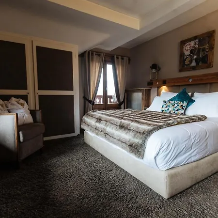 Hotel Coeur Des Neiges 3*